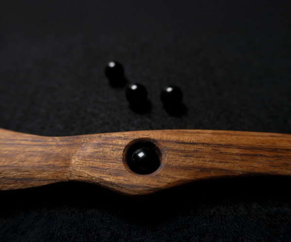 Perleneinbau schwarzer Turmalin